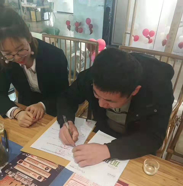 恭喜刘哥加入临沂优瘦身减肥加盟大家庭